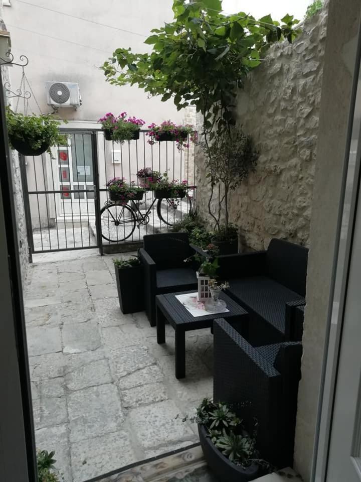 Apartman Teta Jadre Макарска Экстерьер фото
